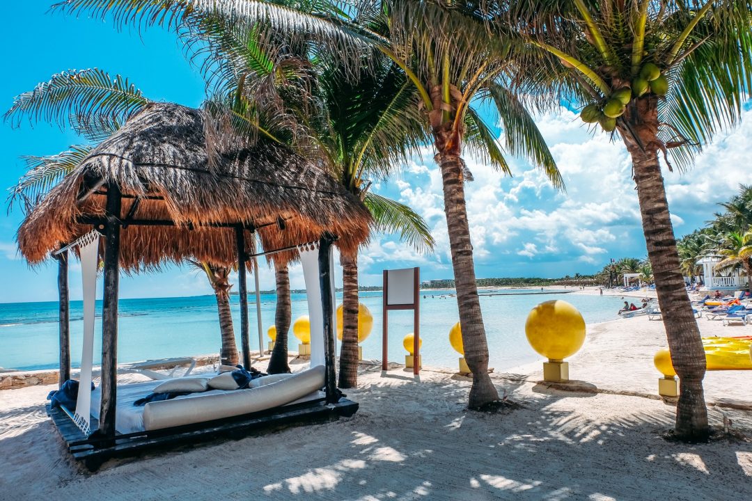 luxury-beach-bed-on-beach-in-mexico.jpg
